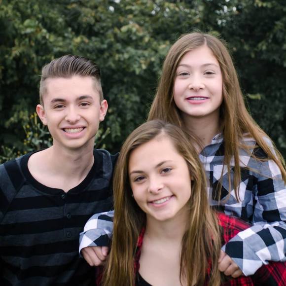 Meet your Posher, Kris - Picture 1 of 1